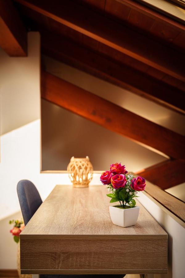 Monsuite Relais - Chalet Monserrato Exteriör bild